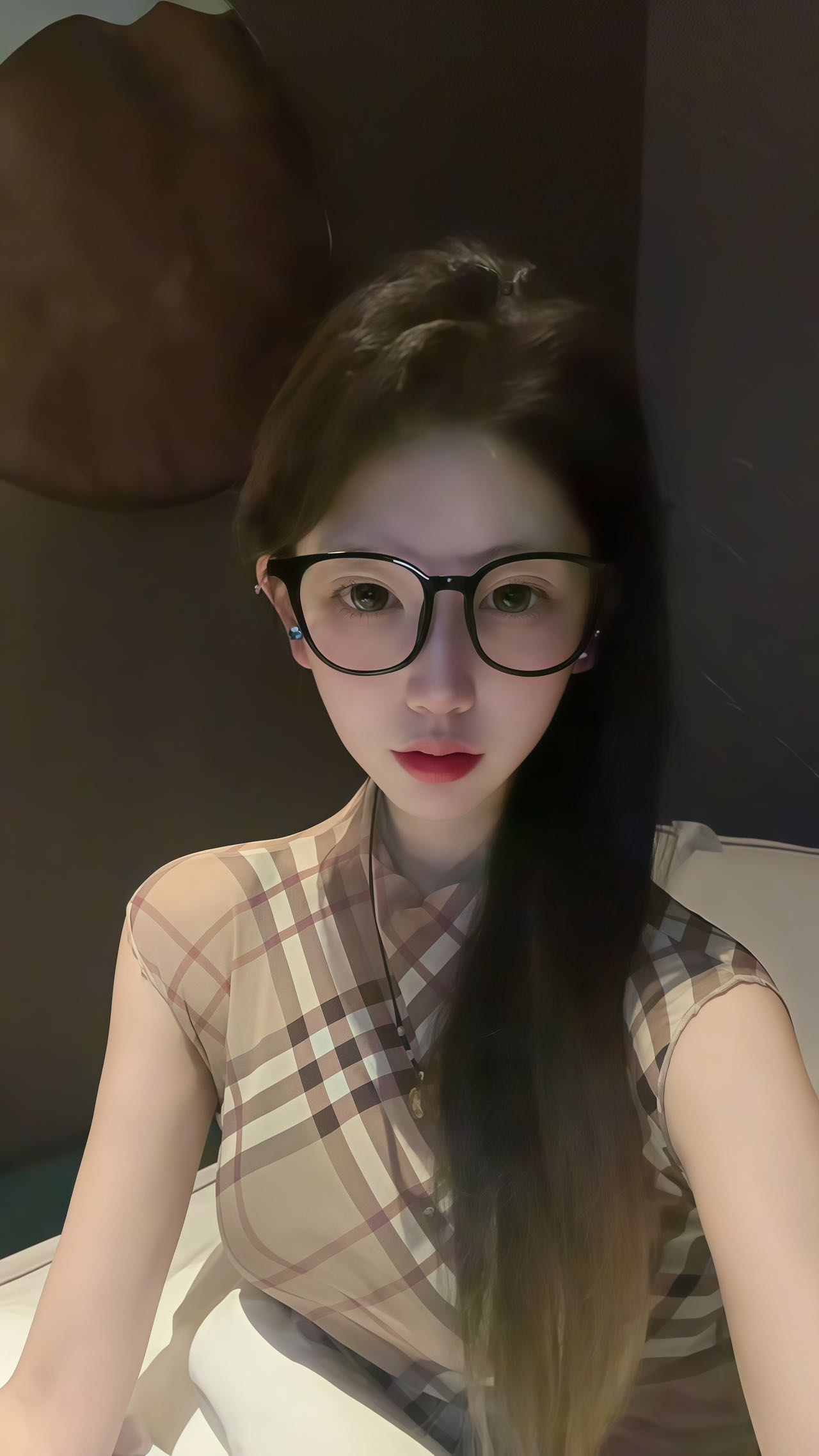 演员-莉莉