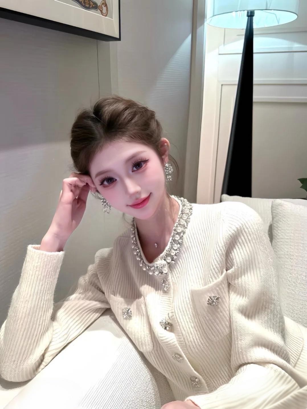 莉莉